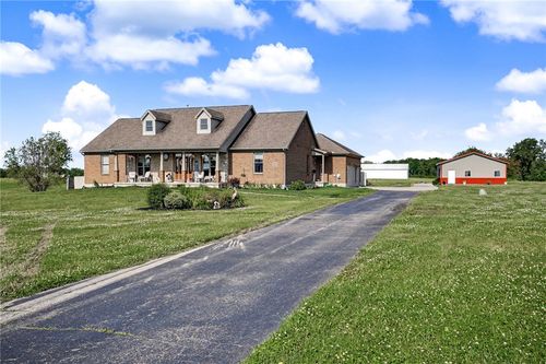 1643 St John Rd, Jamestown, OH, 45335-8802 | Card Image