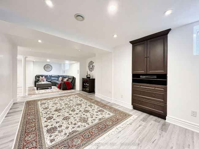 142 Bowles Dr, House other with 5 bedrooms, 4 bathrooms and 4 parking in Ajax ON | Image 36
