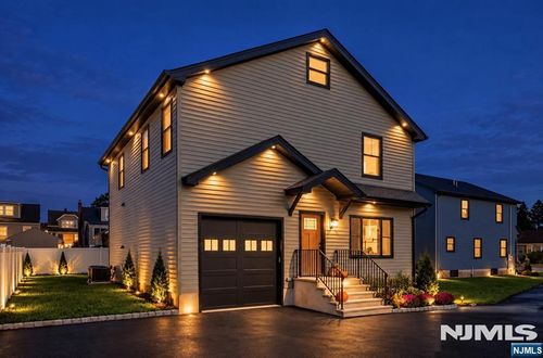 29 Bogert, Totowa, NJ, 07512 | Card Image