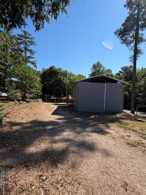 217 Chaco Trl, Bracey, VA, 23919-2084 | Card Image