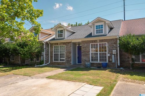 112 Chase Creek Cir, Pelham, AL, 35124-1766 | Card Image