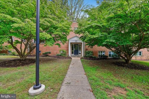 202-10500 Montrose Ave, BETHESDA, MD, 20814-4124 | Card Image