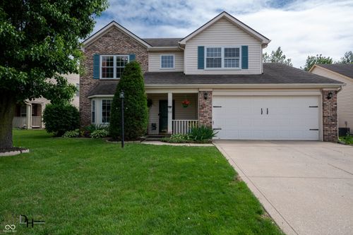 5423 Great Woods Dr, Indianapolis, IN, 46224-6181 | Card Image