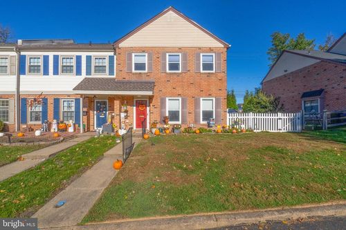 122 Garrison Ct, LANGHORNE, PA, 19047-1649 | Card Image