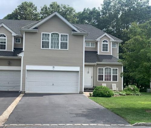 33 Sunflower Ridge Rd, South Setauket, NY, 11720-3710 | Card Image