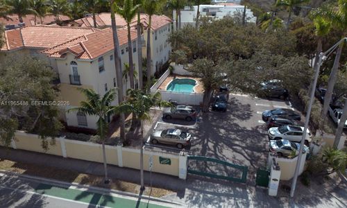 apt-4-3356 Bird Ave, Miami, FL, 33133-4438 | Card Image