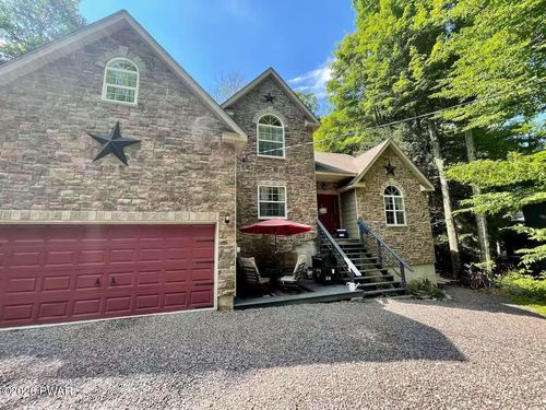 75 Parkwood Dr, LAKE ARIEL, PA, 18436 | Card Image
