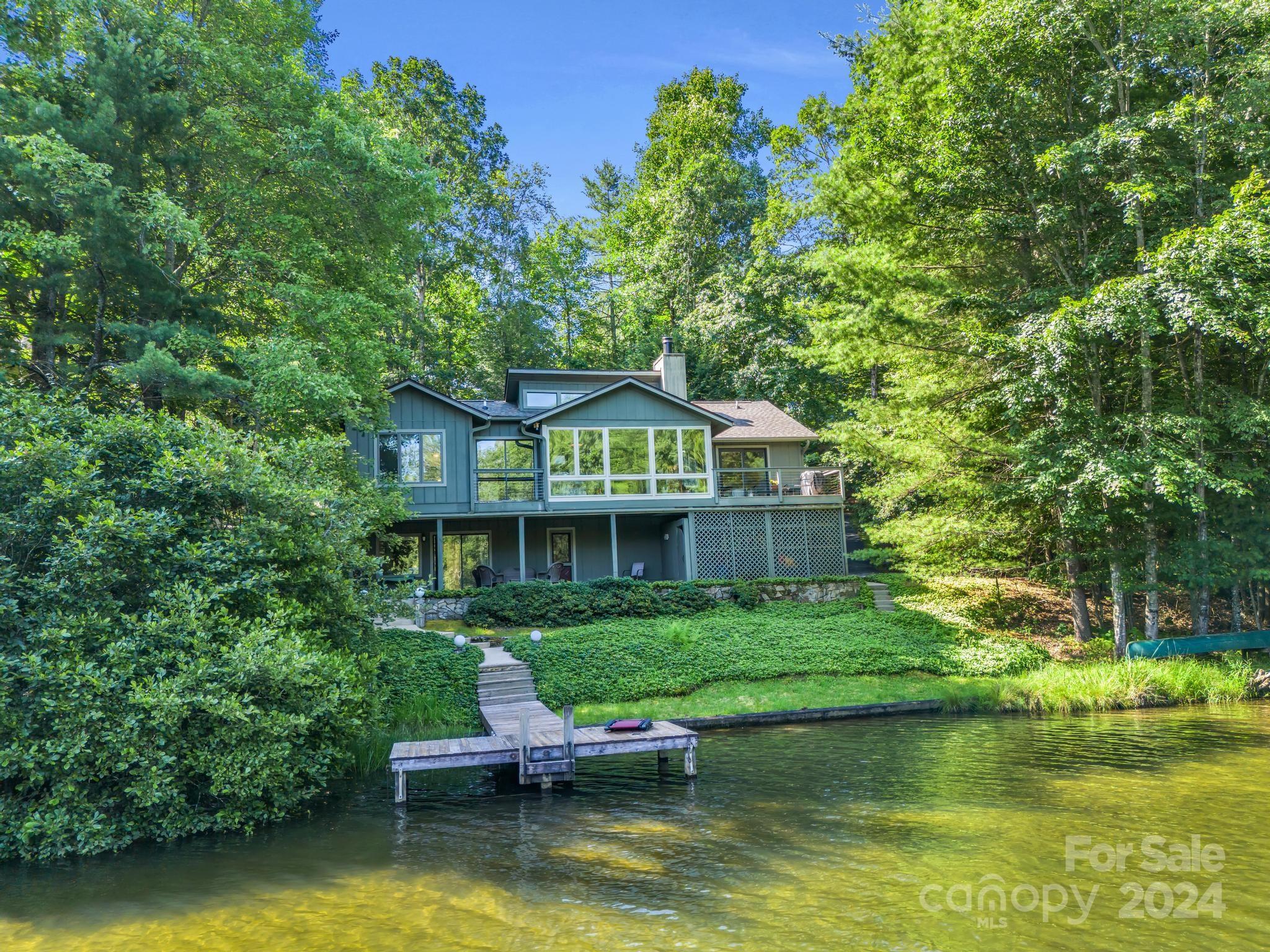 Utsonati Ln, Brevard, NC 28712