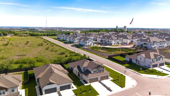 Bird's eye view featuring a residential view | Image 4