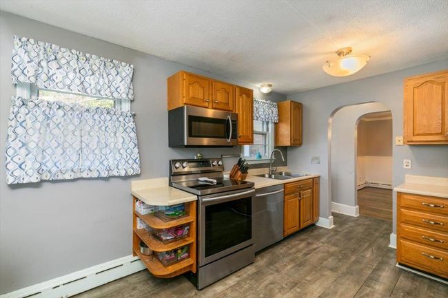 147 W Haven Rd, House other with 3 bedrooms, 2 bathrooms and null parking in Manchester NH | Image 12