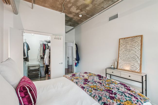 APT-403 - 1001 Belleview St, Condo with 2 bedrooms, 2 bathrooms and null parking in Dallas TX | Image 17
