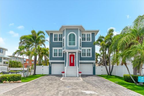 2300 Avenue B, BRADENTON BEACH, FL, 34217-2215 | Card Image