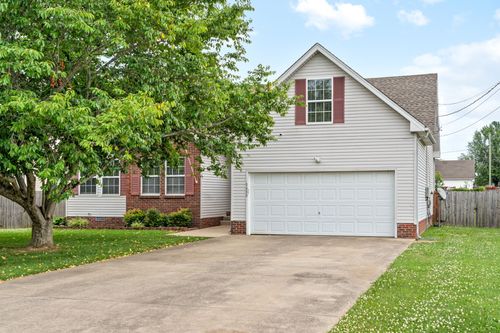 3439 Loon Dr, Clarksville, TN, 37042-1571 | Card Image