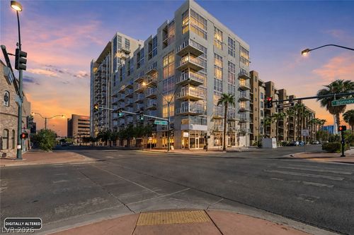 301-353 E Bonneville Ave, Las Vegas, NV, 89101-6622 | Card Image