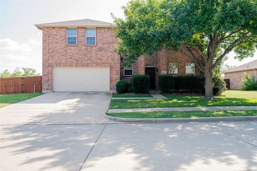 524 Zachum Dr, Arlington, TX, 76002-3027 | Card Image