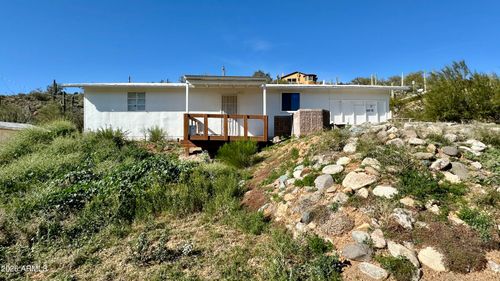 32240 S Lisa Dr, Black Canyon City, AZ, 85324-8723 | Card Image