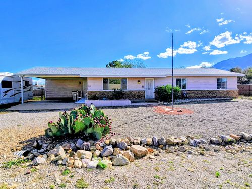 5534 E Madalein Dr, Hereford, AZ, 85615-8998 | Card Image
