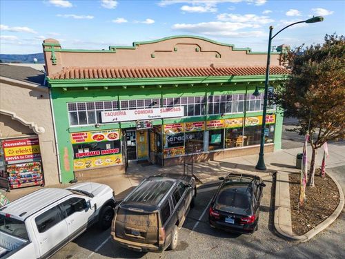 326 Alta St, Gonzales, CA, 93926-2690 | Card Image