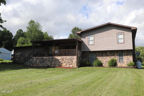 610 Pine St Ne, Coeburn, VA, 24230-4135 | Card Image