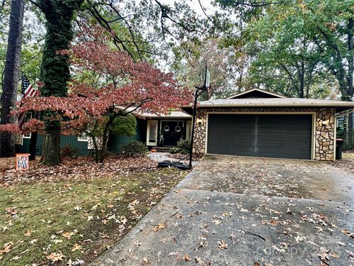 16144 Tana Tea Cir, Tega Cay, SC, 29708-8553 | Card Image