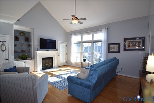 12005 Kershaw Ct, Glen Allen, VA, 23059-6977 | Card Image