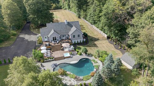 558 Beattie Rd, Rock Tavern, NY, 12575-5262 | Card Image