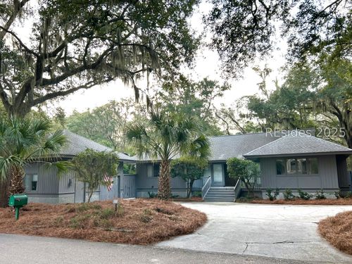 19 Bateau Rd, Hilton Head Island, SC, 29928-3012 | Card Image
