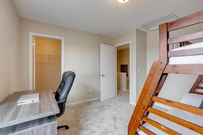 1 - 21 Mckenzie Towne Gate Se, Home with 2 bedrooms, 1 bathrooms and 1 parking in Calgary AB | Image 26