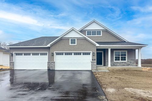 924 Yellowcrest St Sw, Delano, MN, 55328-1504 | Card Image