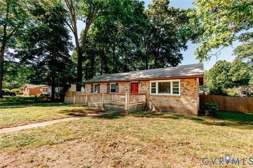 14532 Sir Peyton Dr, Chester, VA, 23836-6253 | Card Image