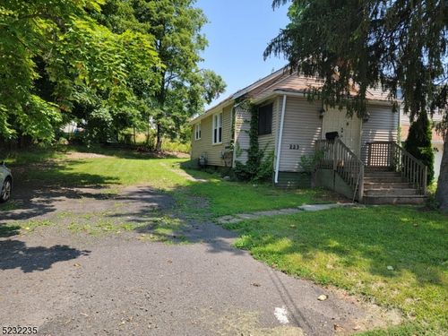 3-223 Halsey Rd, Parsippany, NJ, 07054-5230 | Card Image