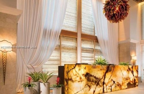 2006-17315 Collins Ave, Sunny Isles Beach, FL, 33160-3410 | Card Image