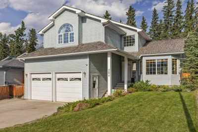 204 Cougar Point Rd, House detached with 3 bedrooms, 2 bathrooms and 4 parking in Canmore AB | Image 1