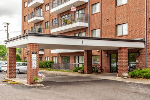 apt-1403-200 Sanders Ferry Rd, Hendersonville, TN, 37075-5072 | Card Image