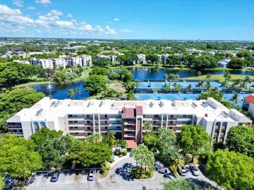 402-955 Egret Cir, Delray Beach, FL, 33444-7603 | Card Image