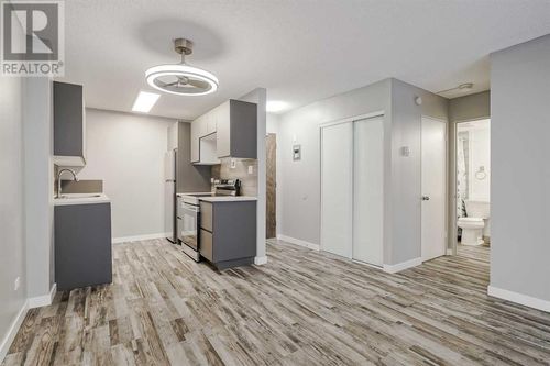 515 17 Ave Sw, Calgary, AB, T2S0A9 | Card Image