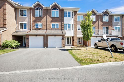 4-7 Wrenwood Cres, Nepean, ON, K2G5V3 | Card Image