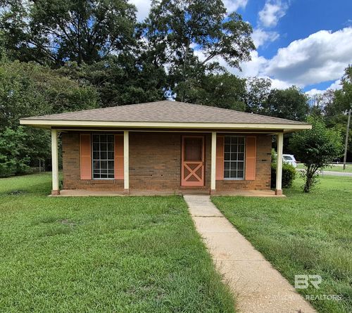 109 Elizabeth Street, Evergreen, AL, 36401 | Card Image