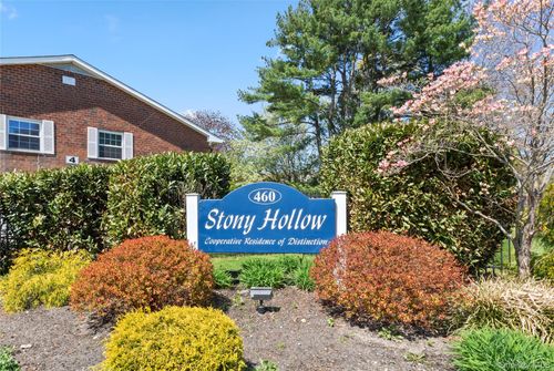 19h-460 Old Town Rd, Port Jefferson Station, NY, 11776-2248 | Card Image