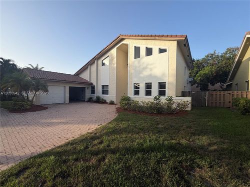4433 Nw 67th Ave, Coral Springs, FL, 33067-3023 | Card Image