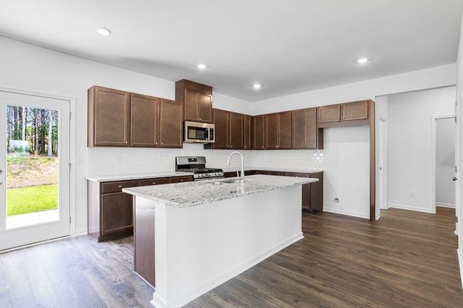 209 Groveton Court, House other with 3 bedrooms, 3 bathrooms and 2 parking in Euharlee GA | Image 4