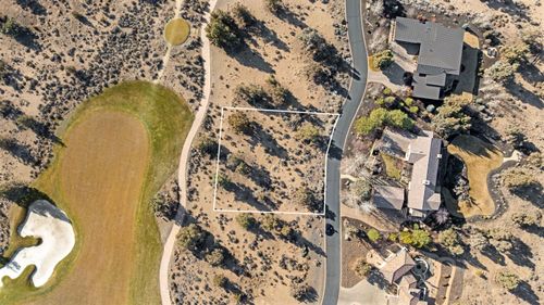 93-23123 Switchback Ct, Bend, OR, 97701-0115 | Card Image