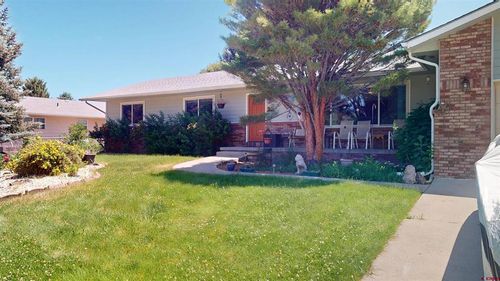 100 Paonia Ave, Paonia, CO, 81428-8456 | Card Image