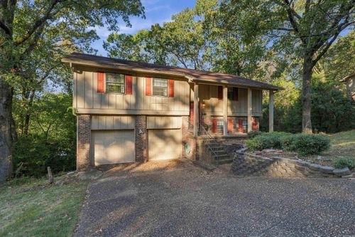 1306 Starfield Rd, North Little Rock, AR, 72116-9240 | Card Image