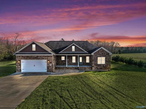 29766 Walker Dr, Ardmore, AL, 35739-8368 | Card Image