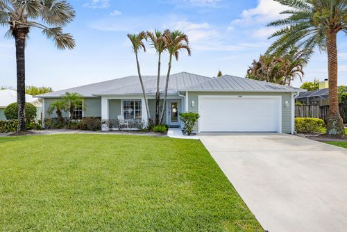 5064 Se Horseshoe Point Rd, Stuart, FL, 34997-2346 | Card Image