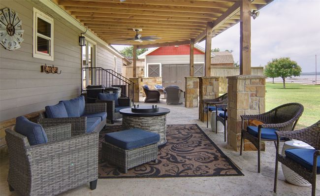 1047 Airport Rd, House other with 3 bedrooms, 2 bathrooms and null parking in Graford TX | Image 10