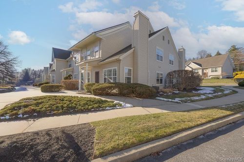 807 Battalion Dr, Stony Point, NY, 10980-2448 | Card Image