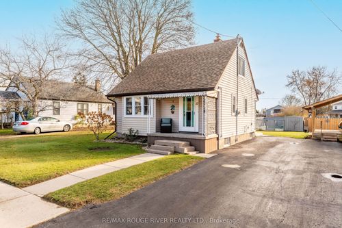 17 Arthur St, Port Hope, ON, L1A1Z3 | Card Image