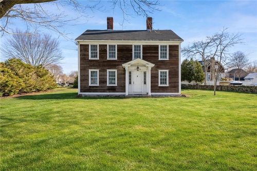 1382 Hope St, Bristol, RI, 02809-1121 | Card Image